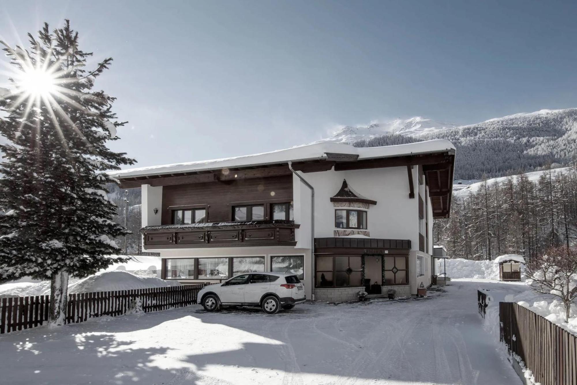 Hotel Garni Rustica Sölden Exteriér fotografie